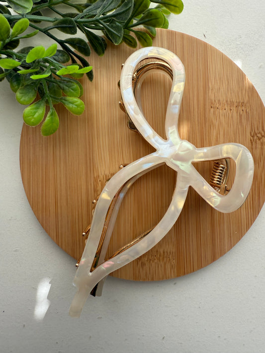 Ivory Bow Clip